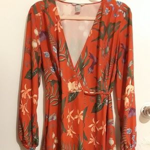 H&M Tie up wrap up maxi dress